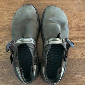 Chaco clogs women’s 10.5